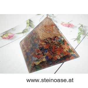Orgonit Pyramide: Chakra & Herkimer Diamant & Spirale
